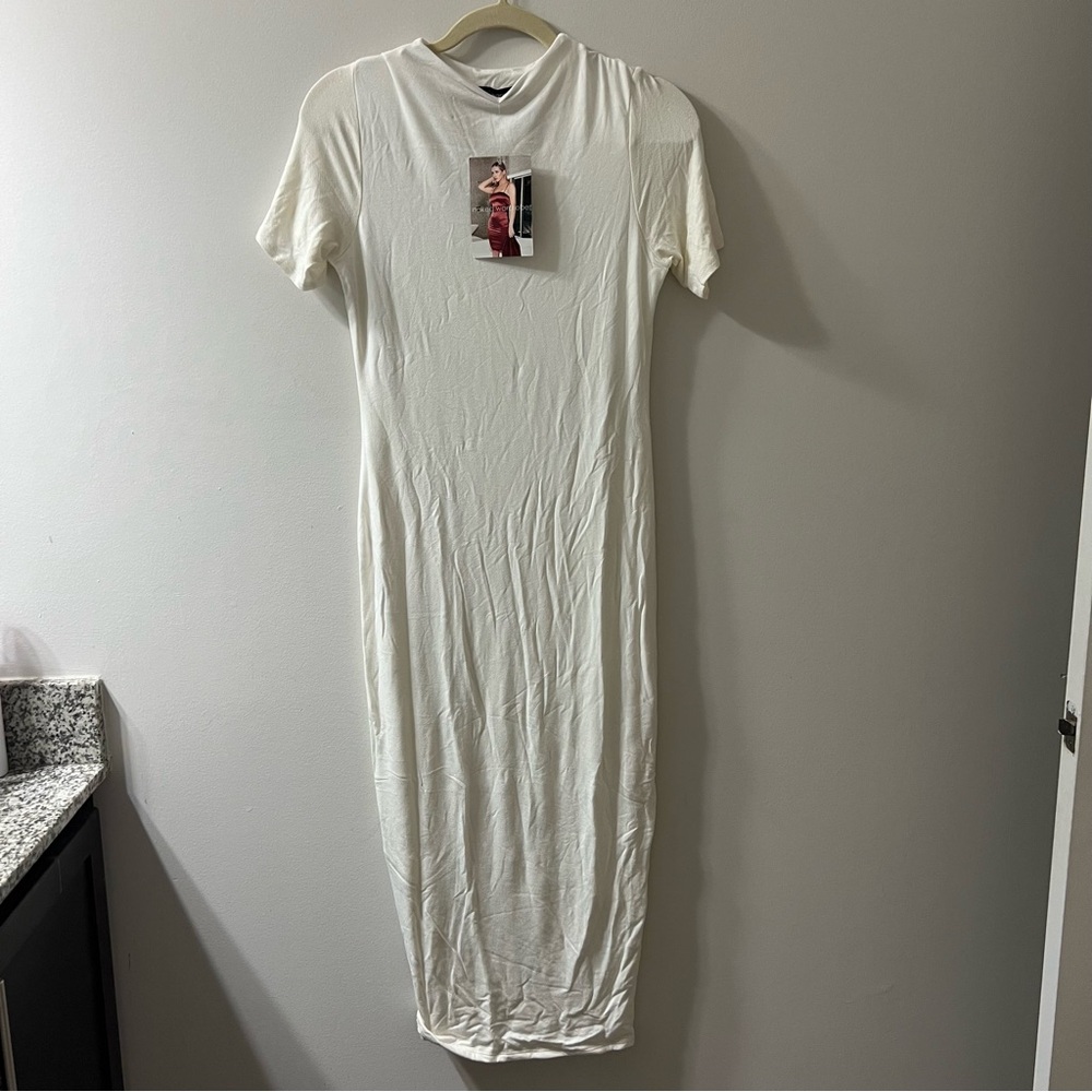 NWT Woman's Size XL White Naked Wardrobe Bodycon Dress